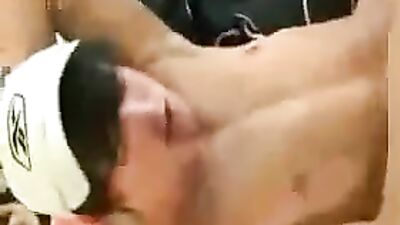 Bedroom Heat Seekers: Fucking and Sucking Action