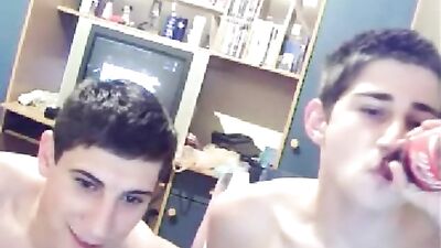 Step Brother Cum Shots: Amateur Father-Son Gay Porn Action!