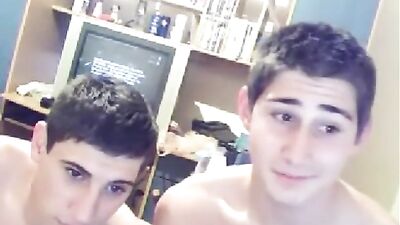 Step Brother Cum Shots: Amateur Father-Son Gay Porn Action!