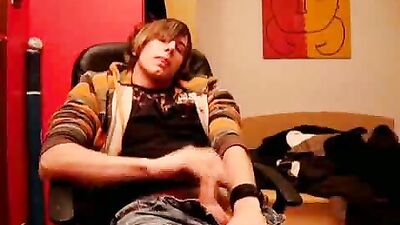 Jackoff with Music: Solo Gay Porn Video
