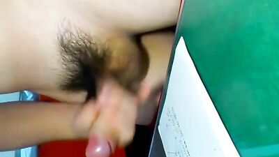 Young Sweeties Amateur Cumshots & Handjobs - Rubrics Signature Move!