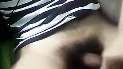 Striped Tee and Condoms: Amateur Cum Shots and Handjobs