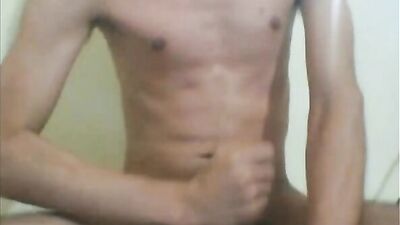 Young Cumshots Handjob: A Sensual Encounter with an Amateur Teen!