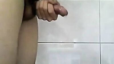 Masturbation in the Bathroom: Amateur Cum Shots and Handjobs!
