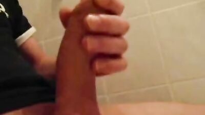 Big Messy Load: Amateur Cum Shots Solo!