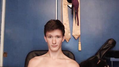 In the Twinks Bedroom - Amateur Cum Shots and Handjobs!