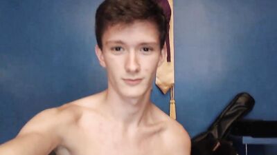 In the Twinks Bedroom - Amateur Cum Shots and Handjobs!