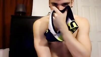 Young and Sexy Buff Body Boy in Gay Porn Videos