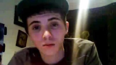 Web-Cam Teen Twink Harrys Smooth Wank Adventure!