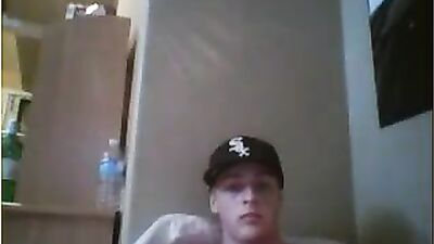 Strong Macho Gay Cumshots Handjob - A fierce and masculine gay porn video featuring intense handjobs and explosive cumshots!