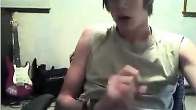 Young And Smooth: Teen Boy Cum Show!