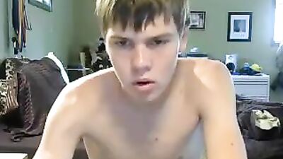 Handsome Amateurs United States: Loveliness Blonde Boys Handjob!