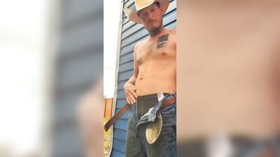 Fucking off on the ranch behind the shed