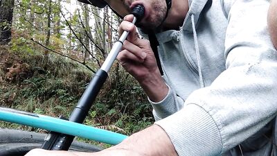My Bicycle Wheel Punctured and I Ended up Giving the Inflator a Great Blowjob! Stranger Saw Me