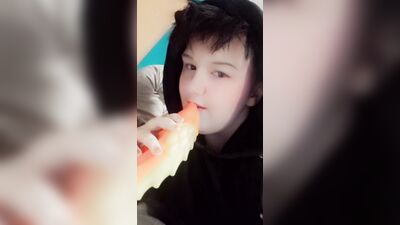 Femboy goth twink records himself sucking toy just been inside him