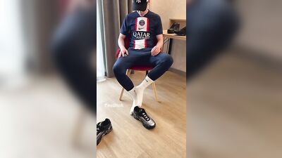 Twink boy alone in a hotel room in Sportswear????️