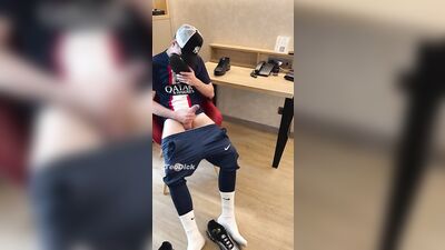 Twink boy alone in a hotel room in Sportswear????️