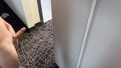 Twink plays in a hotel room and cumming all over the floor