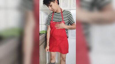 Young twink show his cook