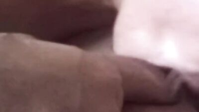 Pinoy cute twink sucks my balls. Subscribe for full video: justfor.fans/radixonPornHub