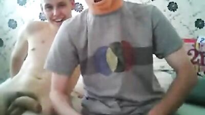 Gay Porn Fun with Amateurs: Handjobs and Friends!