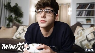 TWINKPOP - Jock Angel Rivera Fucks The Bottom's Mouth Joey Mills Before He Takes His Big Cock Deep