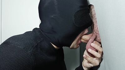 Straight twink from Vallecas returns to gloryhole after a month to give me milk again.