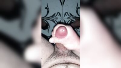 Who wants a juicy dick (first vid)
