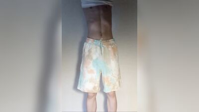 strip naked et branlette