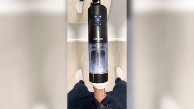 lad gets milked by handsfree fleshlight