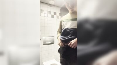 public jerkoff teaser????????