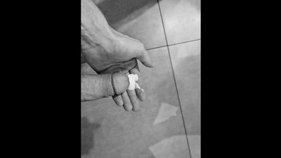 Hot guy masturbating big cock