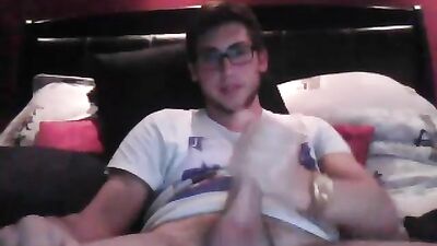 Semen Swapping Amateurs! Cum Shots & Handjobs!