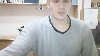 Gay Porn: Amateur Muscle Cum Shots Ass Play