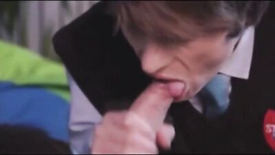 No Holds Barred: Rimming Read Em and Weep!