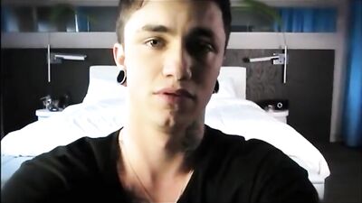 Private Bedroom Cam: Amateur Action Play!