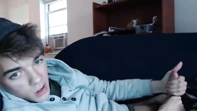 An great beauty by cam: Amateur Bisexual Cum Shots!