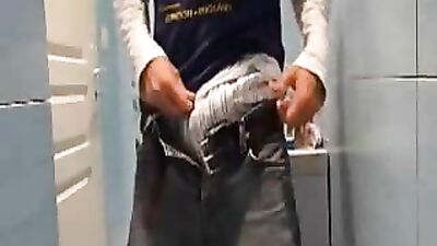 Cum Shot 02: The Ultimate Gay Porn Experience