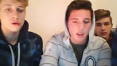 Young Italian Explosion: Bisexual Amateur Fun!