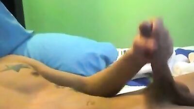 Grip tight wank fast: Amature Cum Shots Solo!