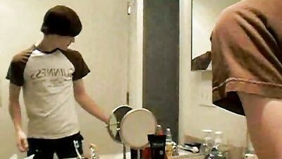 Gay Porn Delightful Twink Shower Jerk - An Opportunity to Remember