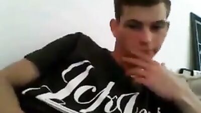 Young Solo Voyeur - A Web-Cam Experience!