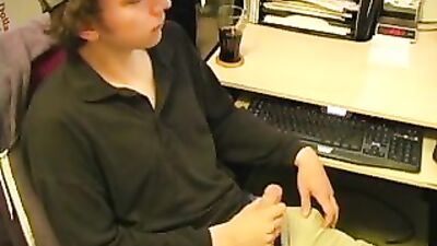 Boy Frances Cumshot Handjob Revival - Amateur Masturbation Delight