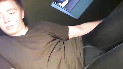 Boy Very Hot - Amateur Cum Shots Handjob