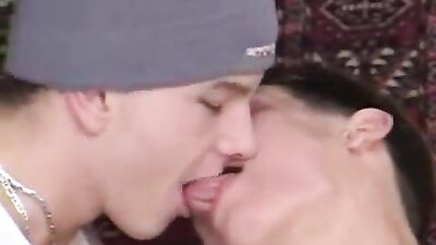 Gay Porn Skater Teen Boys Fuck: The Ultimate Blue Jean Experience