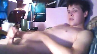 Bed Masturbation Amateur Cum Shots Handjob - The Ultimate Gay Porn Experience!