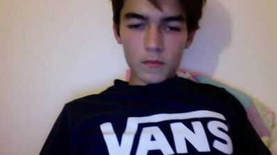 T-Shirt Vans: Amateur Cum Shots and Handjobs