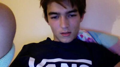 T-Shirt Vans: Amateur Cum Shots and Handjobs