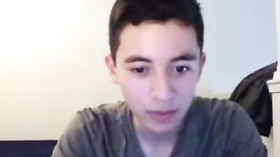 Cumming Amateur Boyfriends: Cute Bois Hot Camshows & Handjobs!