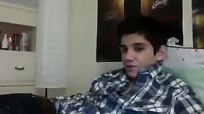 Handsome & Smart Guy Goes Down on Young Studs in Hot Gay Porn Video!